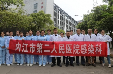 智慧服务，温暖相伴——感染科“病区一站式服务”开启优质护理新篇章！